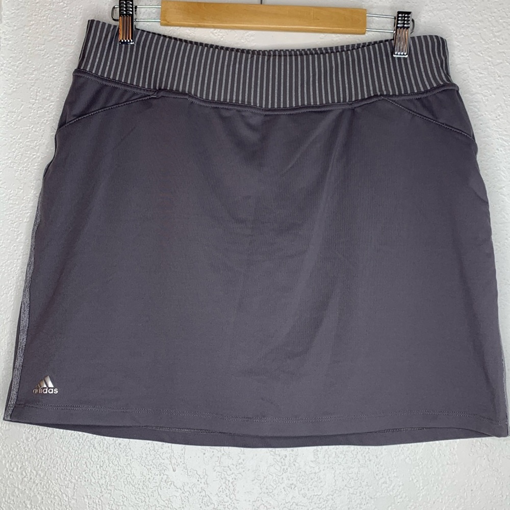 Adidas Golf Gray Athletic Skort built in Shorts Size M Tennis Pickleball Hiking